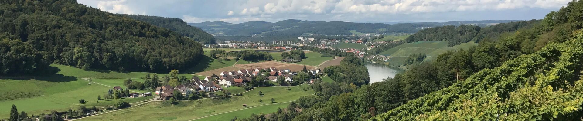 Panoramabild der Partnergemeinde Buchberg in der Schweiz
